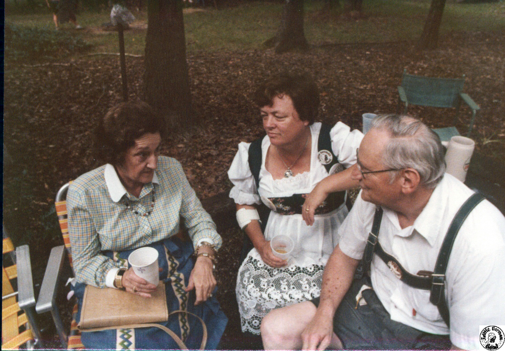 1978 08 26 04 LGB picnic @ Hammerle's.jpg